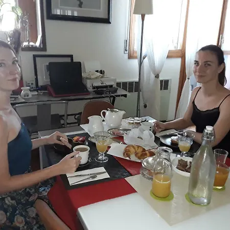 Alloggio in famiglia Serena Bologna