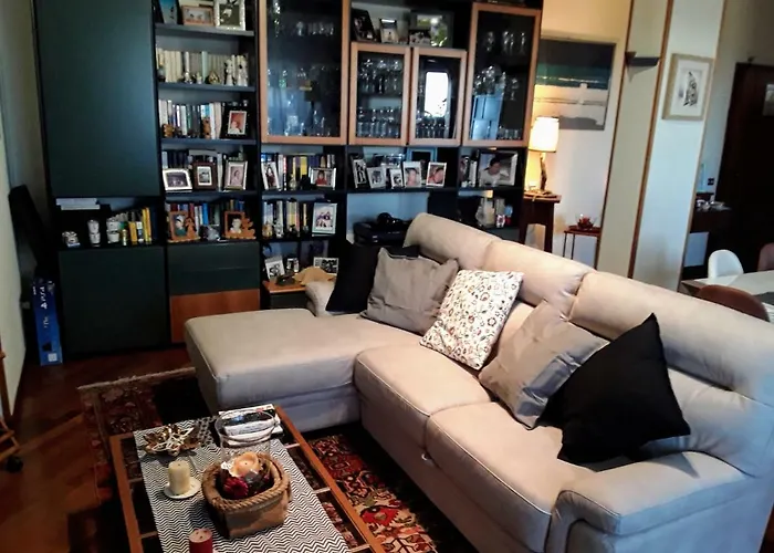 Serena 홈스테이 *