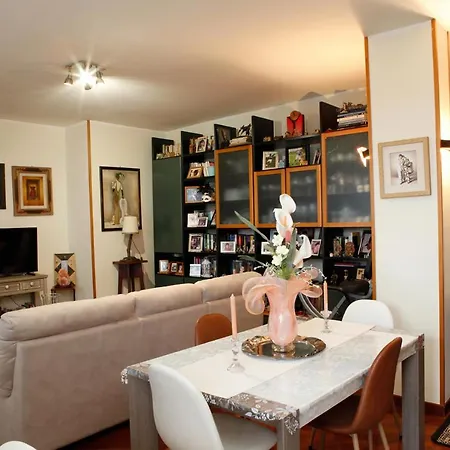 Habitación en casa particular Serena Bolonia